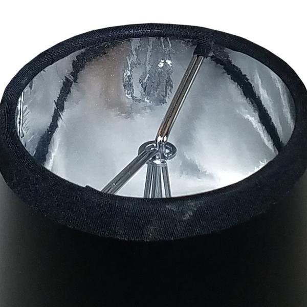23_PuttingOnTheGlitz_Silver_Sm_Interior_grande